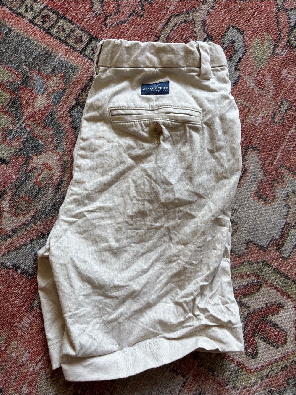 Vineyard vines, khaki shorts